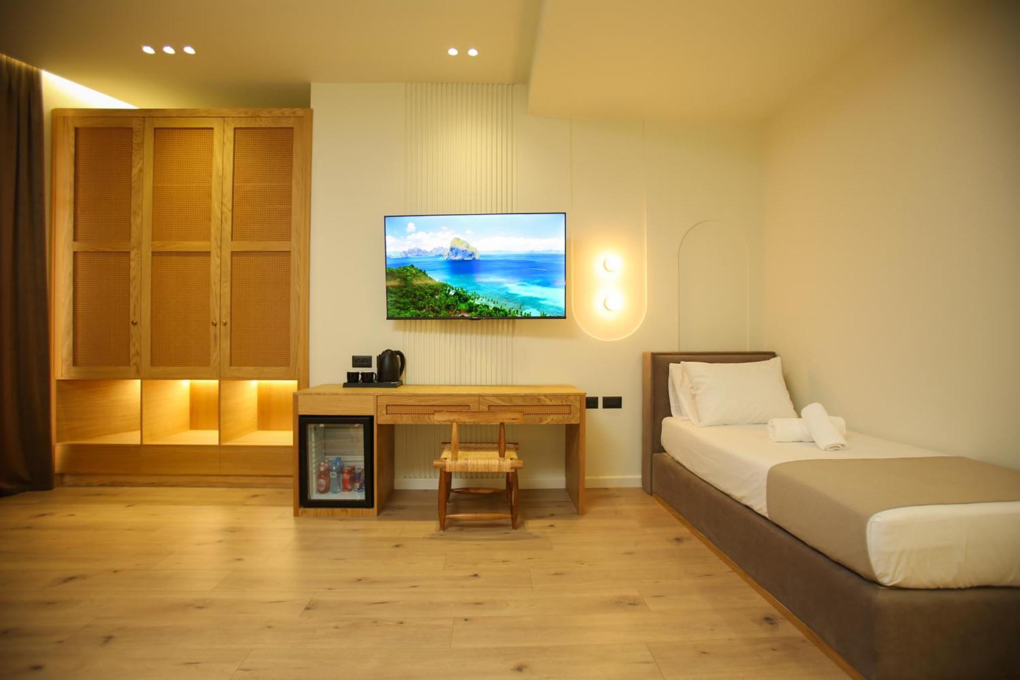 Hotel Brooklyn Wlora Zewnętrze zdjęcie